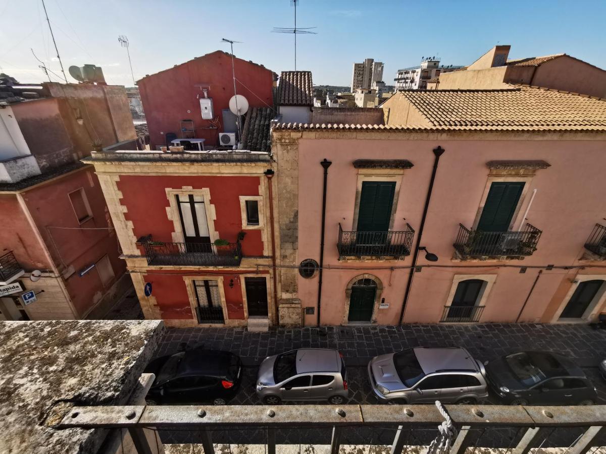 Ferienwohnung Casa Al Teatro Noto Exterior foto