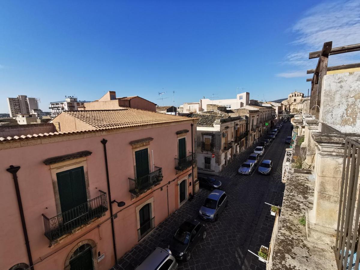 Ferienwohnung Casa Al Teatro Noto Exterior foto